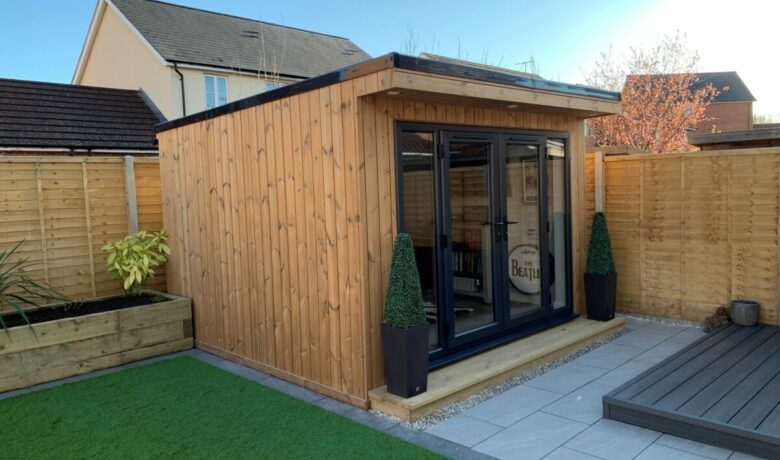 Studio Garden Rooms in Bristol