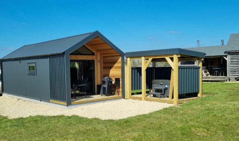 Retreat Pod
