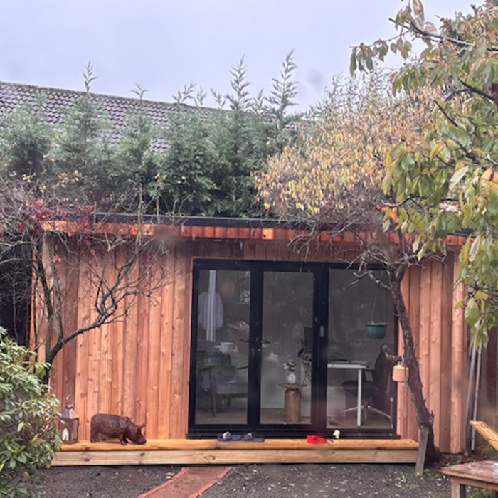 Horseham Garden Office
