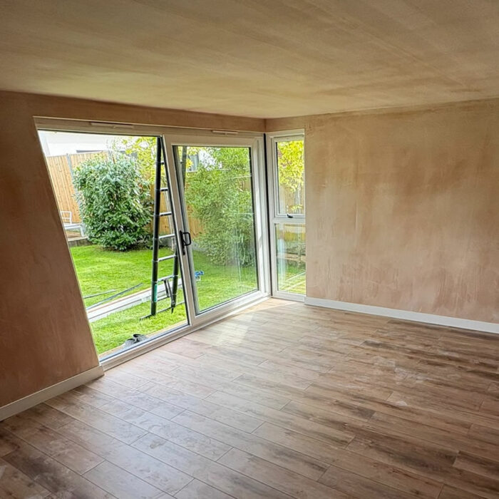 Inside Diplomat Garden Room